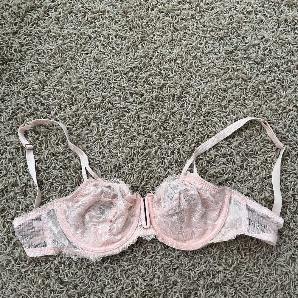 Peach Lace Underwire Bra